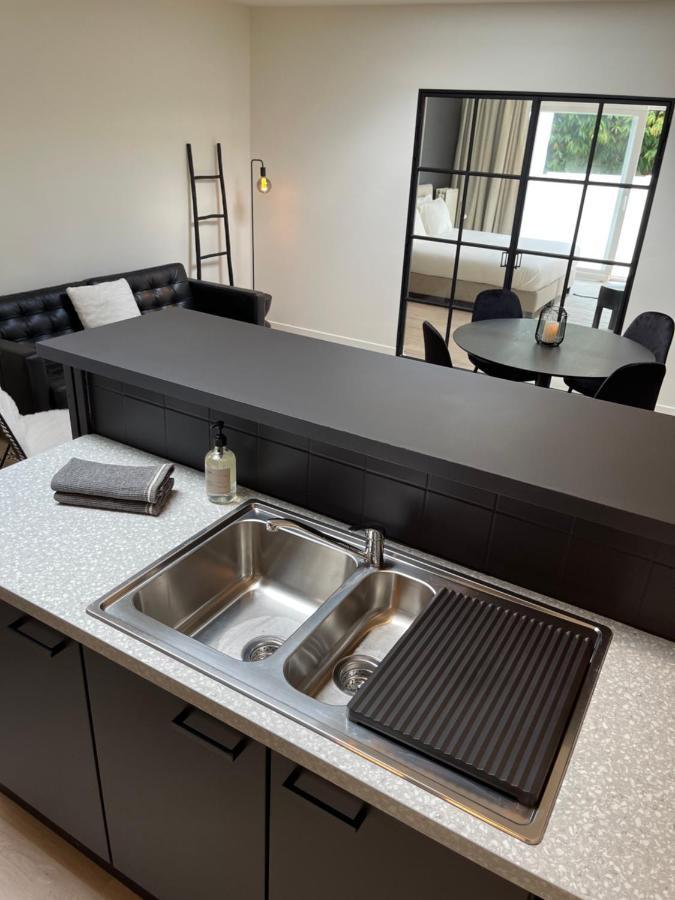 Unique luxury apartment with cosy garden! Gand Extérieur photo